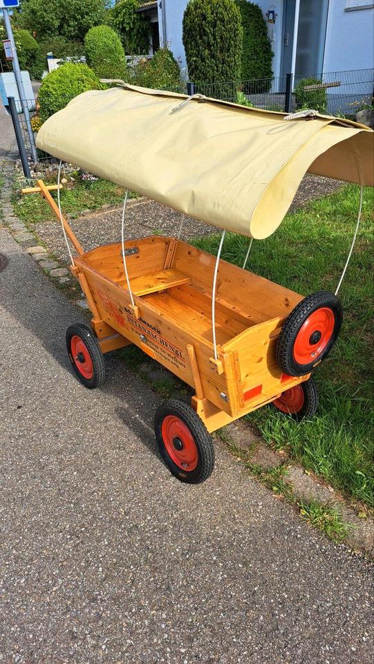 Bollerwagen Intanäschenäl